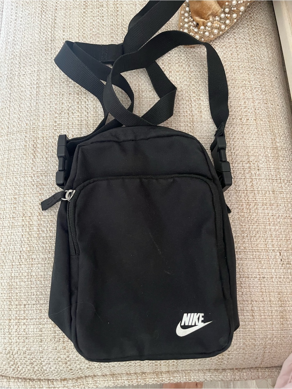 Nike Heritage cross body